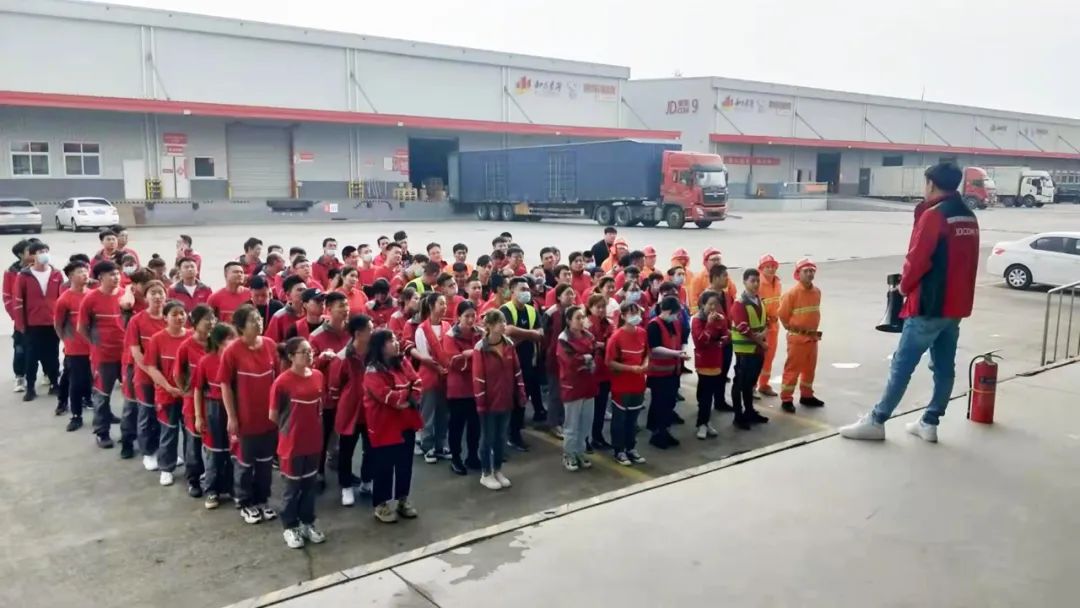 bifa必发集团物流园：警钟长鸣 筑牢安全出产防护网(图7)