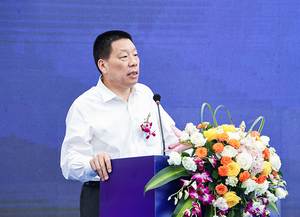 “三高四新”，物流先行：现代物流产学研融战术合作签约暨示范基地揭牌典礼成功进行(图6)