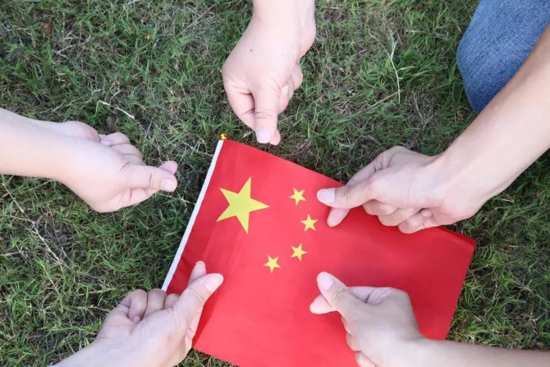 我在bifa必发集团，向祖国告白(图1)