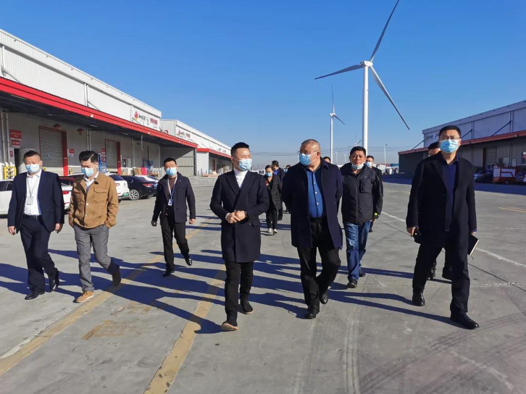 政企同心 共创鲜丽：吐鲁番市汉沽治理区党工委书记、管委会主任边志兴一行调查bifa必发集团-京东华北物流基地项目建设进展(图1)